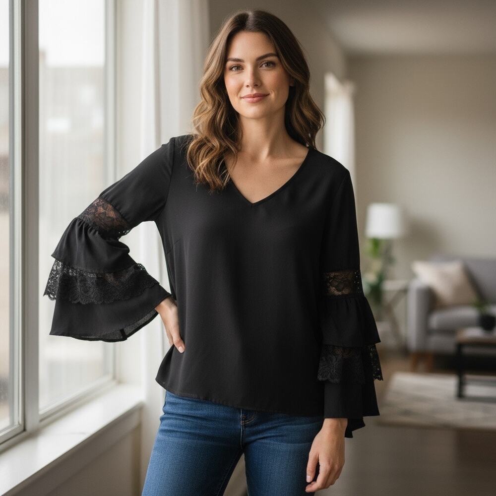 Leith by Nordstrom Black V-Neck Tiered Bell Sleeve Boho Blouse Lace Trim -medium